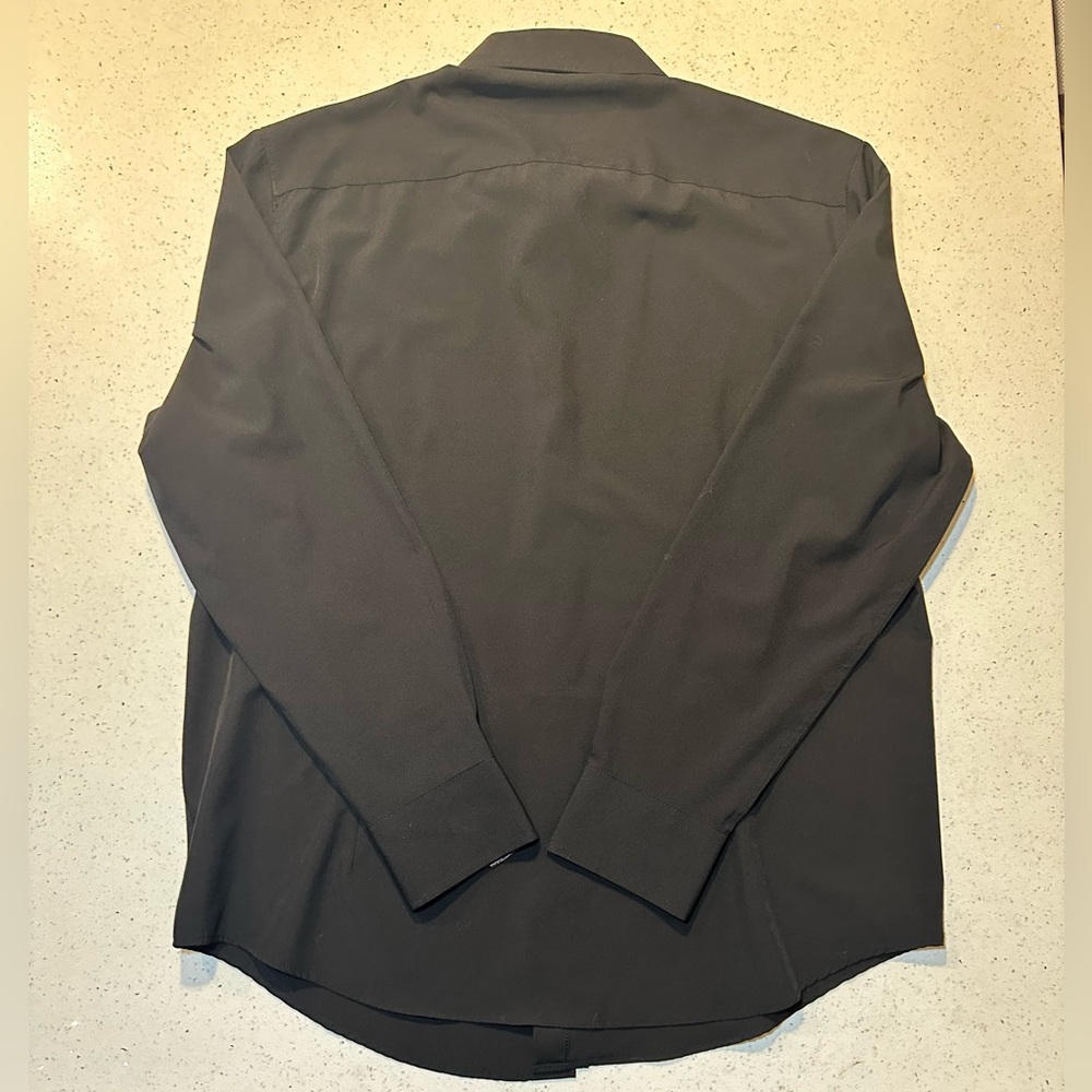 Men's Slim-Fit Solid Performance Stretch Cooling … - image 2